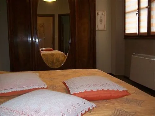 Guest house La Bottega Del Falegname Vanzaghello